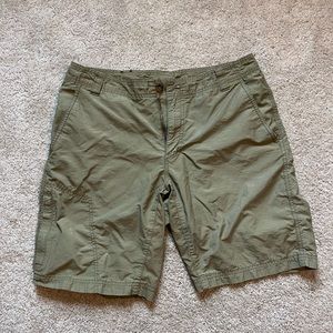 Columbia Hiking Shorts 34W 10L